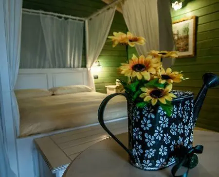 Azienda Agrituristica La Giarda Farm stay