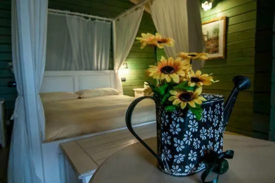 Azienda Agrituristica La Giarda Фермерский дом